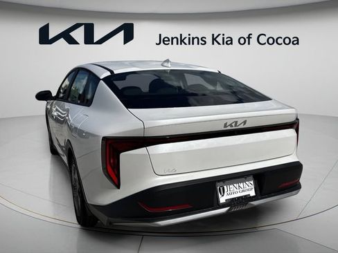 New 2026 Kia K4 FWD image 7
