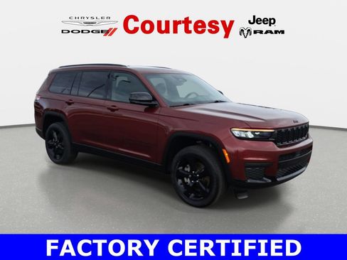 Certified 2023 Jeep Grand Cherokee L Laredo AWD/4WD image 1