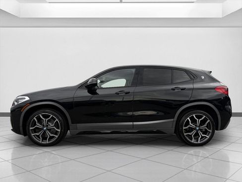 Used 2018 BMW X2 xDrive28i w/ M SportX Package AWD/4WD image 2