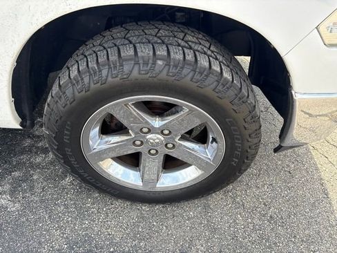 Used 2010 Dodge Ram 1500 Truck SLT w/ Big Horn Regional Pkg RWD image 4