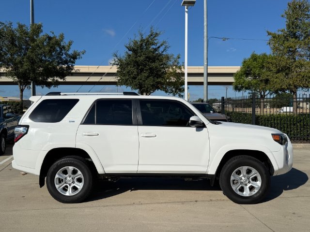 Used 2021 Toyota 4Runner SR5 AWD/4WD image 5