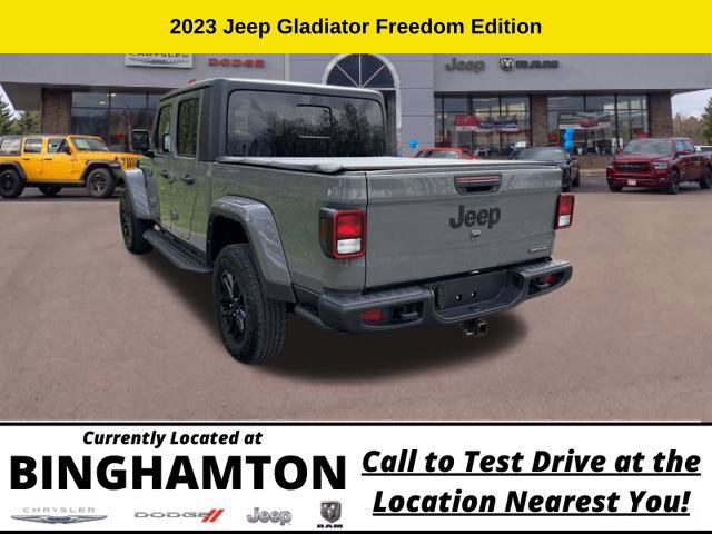 Used 2023 Jeep Gladiator Sport AWD/4WD image 7