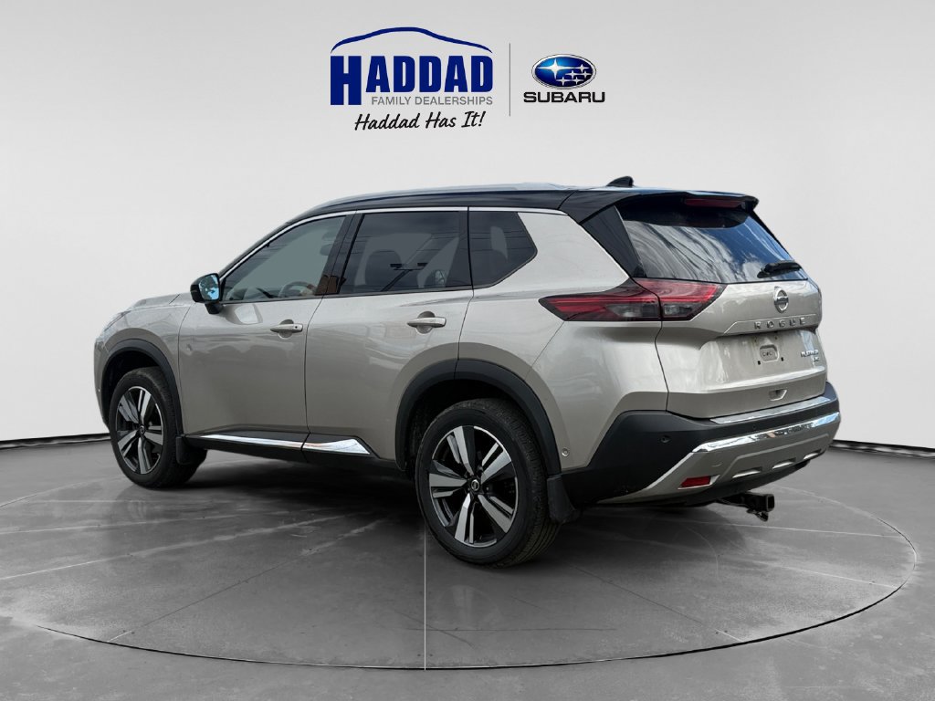 Used 2021 Nissan Rogue Platinum AWD/4WD image 3