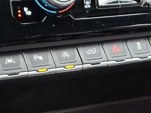 Used 2023 GMC Sierra 1500 Denali w/ Technology Package image 30