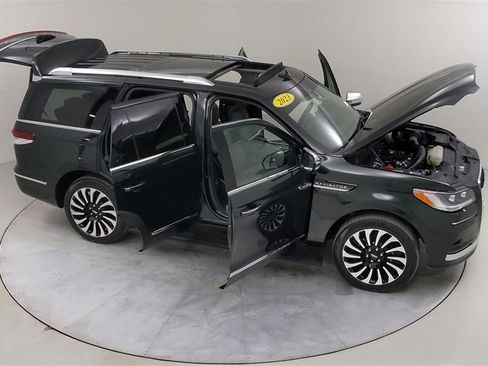 Used 2023 Lincoln Navigator Black Label image 52