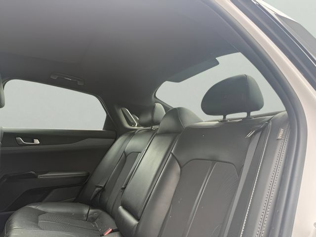 Used 2021 Kia K5 GT-Line AWD/4WD image 13