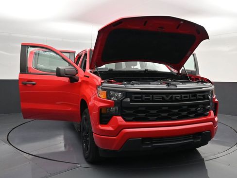 Used 2022 Chevrolet Silverado 1500 Custom w/ Rally Edition RWD image 31