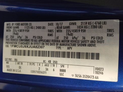 Used 2018 Ford Escape Titanium w/ Ford Safe & Smart Package image 33