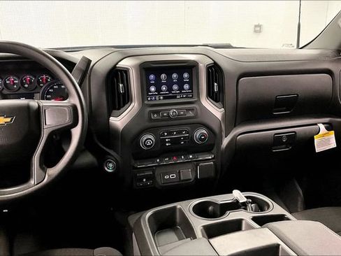 Used 2025 Chevrolet Silverado 2500 Custom w/ Custom Convenience Package AWD/4WD image 7