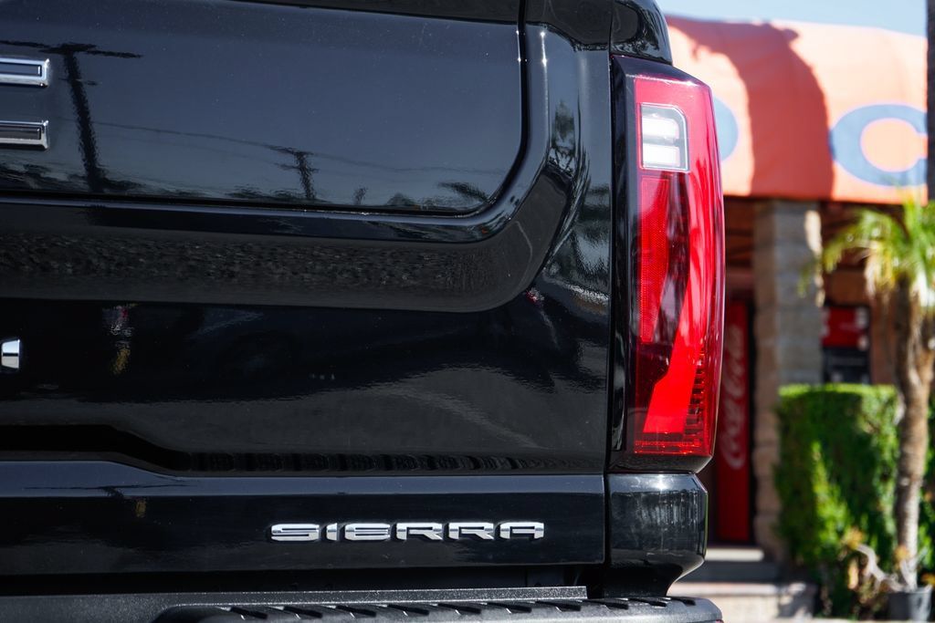 Used 2024 GMC Sierra 3500 Denali Ultimate AWD/4WD image 58