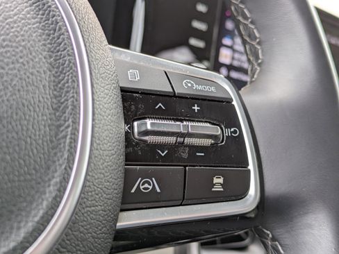 Used 2023 Kia Sorento EX w/ Panoramic Sunroof Package image 24