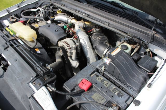 Used 2001 Ford F350 Lariat RWD image 16