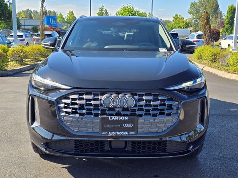 Certified 2025 Audi Q5 Premium w/ Convenience Package AWD/4WD image 8