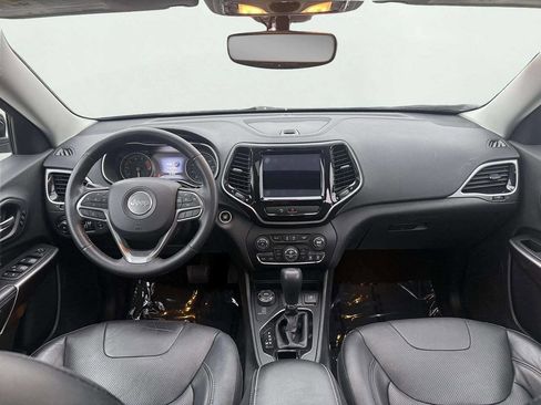 Used 2019 Jeep Cherokee Limited AWD/4WD image 14