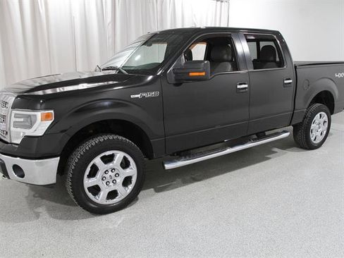 Used 2014 Ford F150 XLT w/ Equipment Group 302A Luxury image 3
