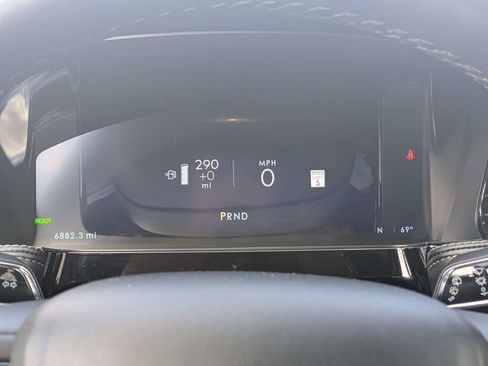 Used 2025 Lincoln Corsair Grand Touring w/ Equipment Group 301A AWD/4WD image 28