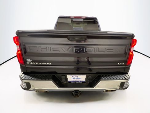 Used 2022 Chevrolet Silverado 1500 LTZ w/ LTZ Convenience Package II AWD/4WD image 6