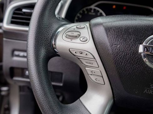 Used 2017 Nissan Murano S w/ Cargo Package image 20