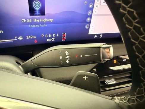 Certified 2025 Buick Enclave Preferred image 16