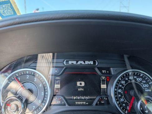 Used 2023 RAM 1500 Big Horn AWD/4WD image 13