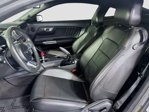 Used 2019 Ford Mustang GT Premium w/ GT Performance Package RWD image 19