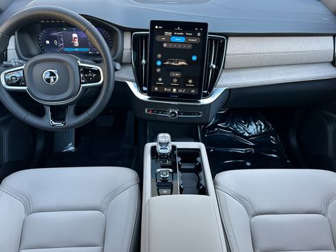 New 2026 Volvo XC90 B5 Plus image 11