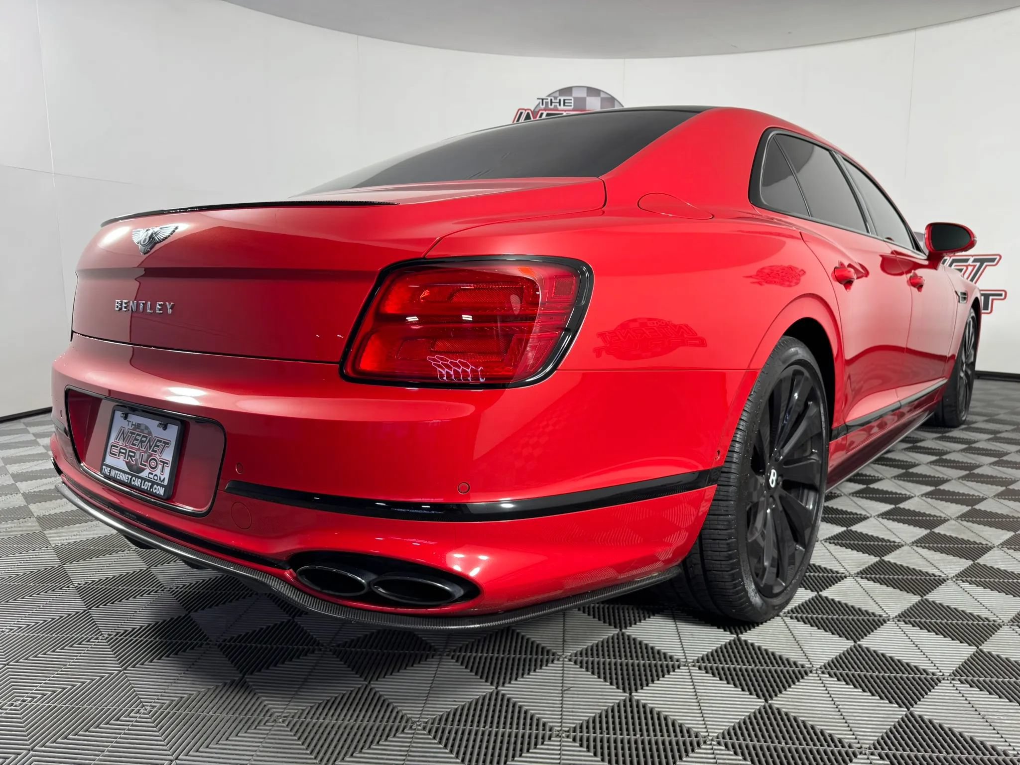 Used 2022 Bentley Flying Spur V8 AWD/4WD image 30