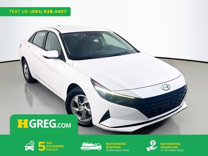 Used 2022 Hyundai Elantra SE