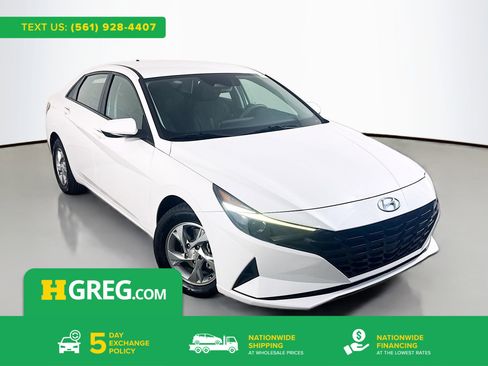 Used 2022 Hyundai Elantra SE FWD image 1