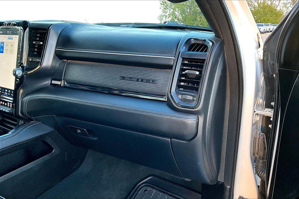 Used 2022 RAM 1500 Limited AWD/4WD image 19