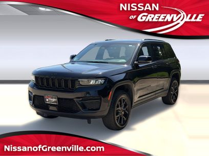 Used 2025 Jeep Grand Cherokee Altitude