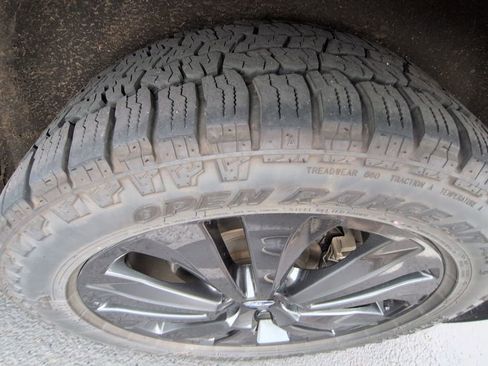 Used 2022 Subaru Ascent Onyx Edition AWD/4WD image 9
