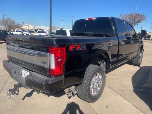Used 2017 Ford F350 Platinum w/ Platinum Ultimate Package image 7