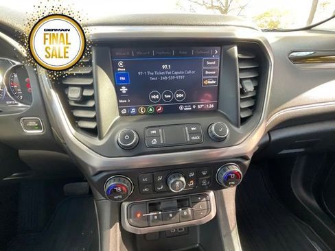 Used 2021 GMC Acadia AT4 w/ Technology Package image 16