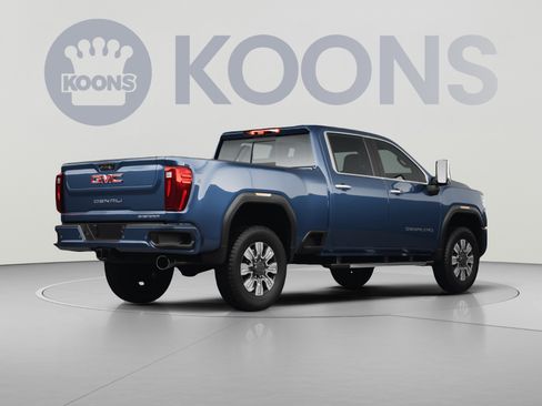 New 2026 GMC Sierra 3500 Denali w/ Denali Reserve Package AWD/4WD image 4