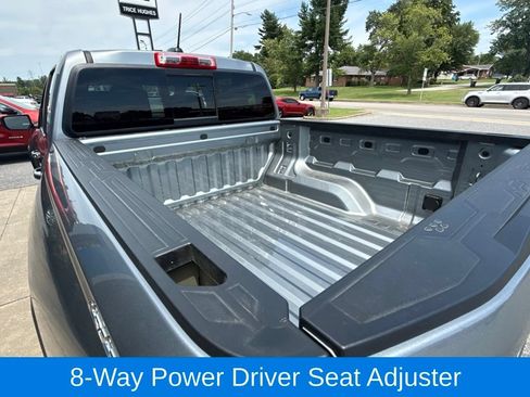 Used 2023 GMC Canyon Elevation w/ Convenience Package AWD/4WD image 9
