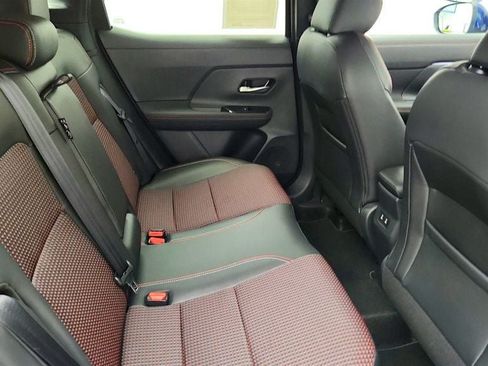 Used 2025 Nissan Kicks SR FWD image 22