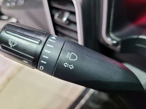 Used 2017 Ford F150 Lariat image 48