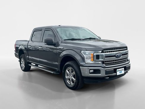 Used 2018 Ford F150 XLT w/ Equipment Group 301A Mid AWD/4WD image 8