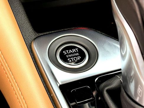 Used 2025 Nissan Sentra SV w/ SV Premium Package FWD image 18