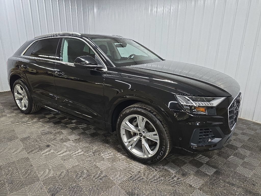 Used 2023 Audi Q8 Premium Plus w/ Premium Plus Package AWD/4WD image 7