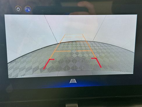 Used 2025 Chevrolet Equinox LT image 22