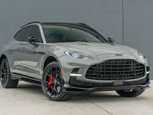 Used 2025 Aston Martin DBX 707 AWD/4WD image 5