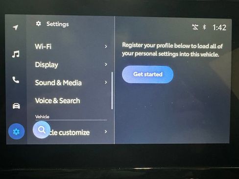Used 2025 Toyota Corolla LE image 34