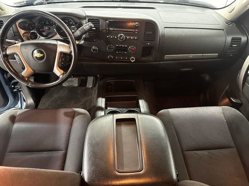 Used 2011 Chevrolet Silverado 1500 LT w/ All-Star Edition AWD/4WD image 23