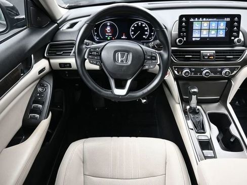 Used 2018 Honda Accord EX-L image 9
