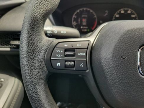 Used 2025 Honda HR-V LX image 20
