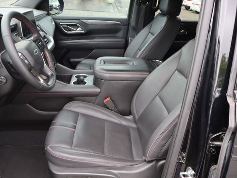 Used 2023 Chevrolet Tahoe RST w/ Luxury Package AWD/4WD image 18