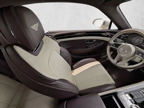 Used 2020 Bentley Continental GT AWD/4WD image 16
