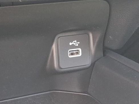 Used 2023 Honda HR-V LX image 25